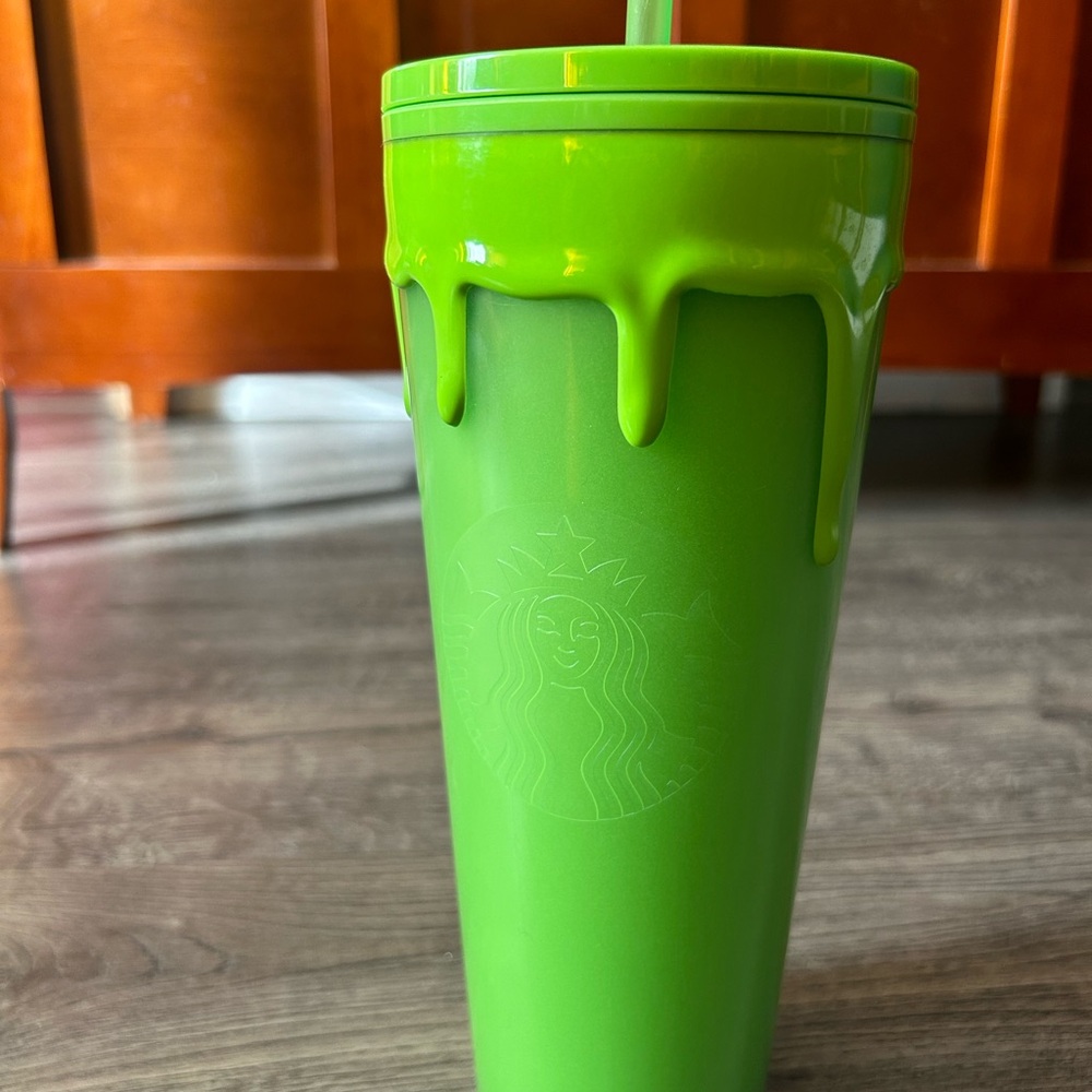 Glow in the Dark Starbucks Slime Halloween Tumbler - Picture 4 of 4